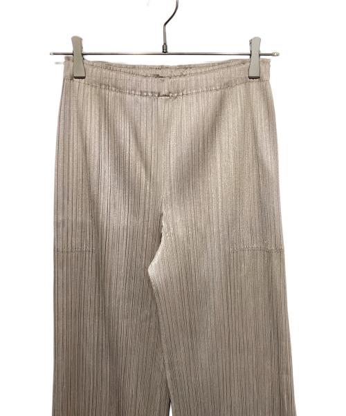 PLEATS PLEASE（プリーツプリーズ）PLEATS PLEASE (プリーツプリーズ) THICKER BOTTOMS プリーツパンツ ベージュ サイズ:3の古着・服飾アイテム