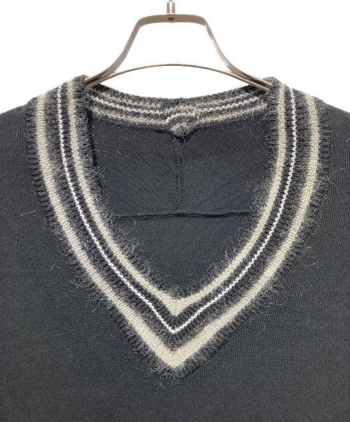 ISSEY MIYAKE（イッセイミヤケ）ISSEY MIYAKE (イッセイミヤケ) Vネックロングニット ブラック サイズ:2の古着・服飾アイテム