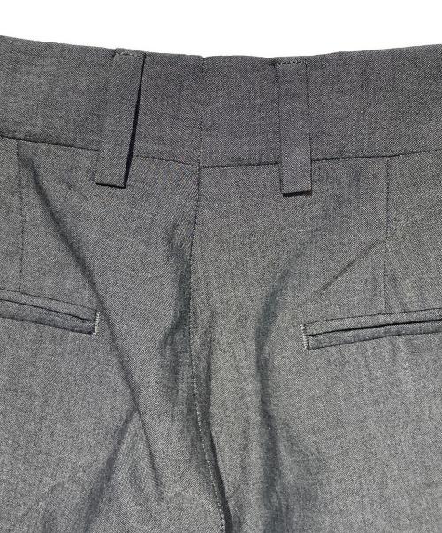 ARMANI COLLEZIONI（アルマーニ コレツィオーニ）ARMANI COLLEZIONI (アルマーニ コレツィオーニ) スラックス グレー サイズ:46の古着・服飾アイテム