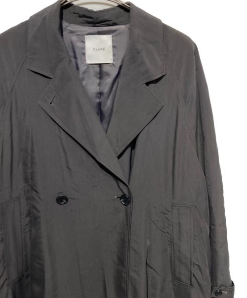 CLANE（クラネ）CLANE (クラネ) BACK GATHER DRESS TRENCH COAT グレー サイズ:2の古着・服飾アイテム
