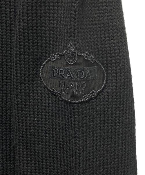 PRADA（プラダ）PRADA (プラダ) 袖ワッペンクルーネックニット ブラック サイズ:52の古着・服飾アイテム
