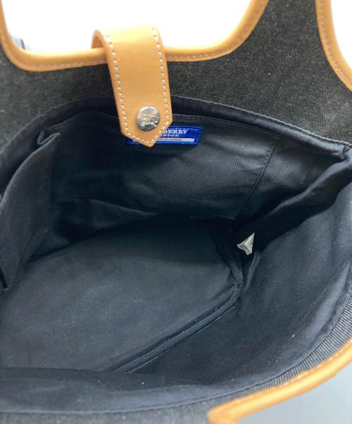 BURBERRY BLUE LABEL（バーバリー ブルー レーベル）BURBERRY BLUE LABEL (バーバリー ブルー レーベル) レザーパイピングデニムハンドバッグ ブラックの古着・服飾アイテム