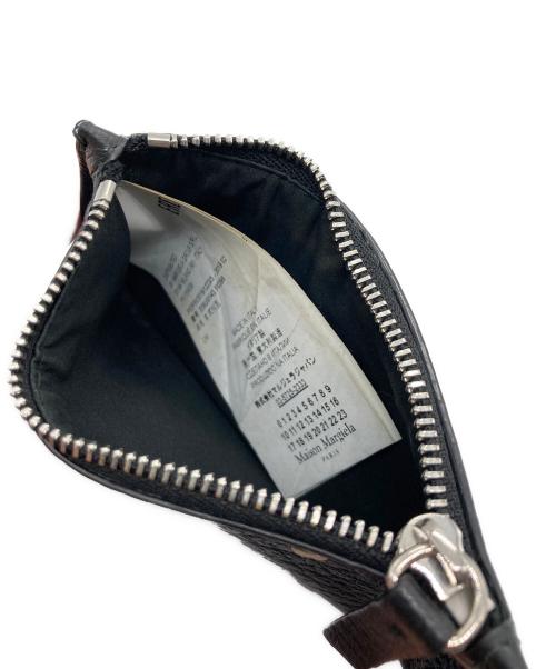 Maison Margiela（メゾンマルジェラ）Maison Margiela (メゾンマルジェラ) フラグメントケース ブラックの古着・服飾アイテム