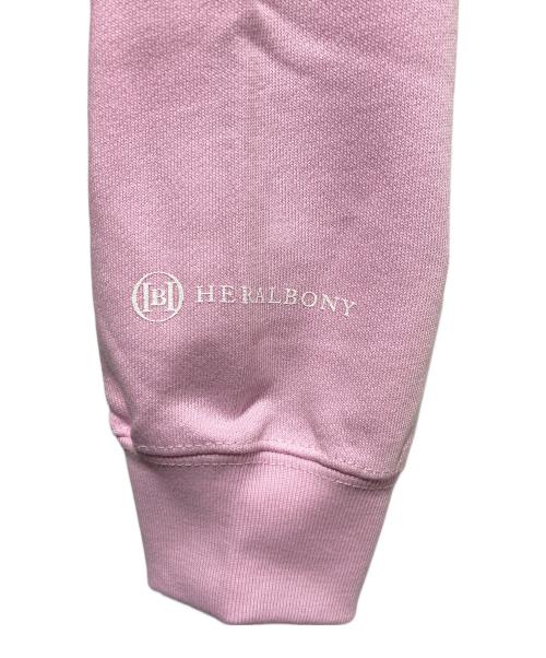 HERALBONY（ヘラルボニー）HERALBONY (ヘラルボニー) レギュラーフィットクループルオーバー「I LOVE YOU MOM」 ピンク サイズ:Lの古着・服飾アイテム