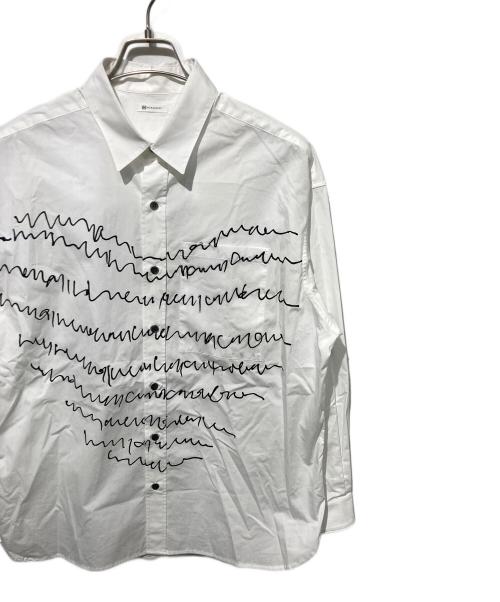 HERALBONY（ヘラルボニー）HERALBONY (ヘラルボニー) レギュラーカラーシャツ「heart-mm2024」 ホワイト サイズ:Ｌの古着・服飾アイテム