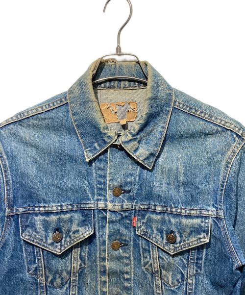 LEVI'S（リーバイス）LEVI'S (リーバイス) 4thデニムトラッカージャケット インディゴ サイズ:40の古着・服飾アイテム
