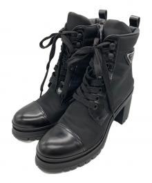 PRADA（プラダ）の古着「ブラッシュドレザー×Re Nylon レースアップ ショートブーツ」｜ブラック