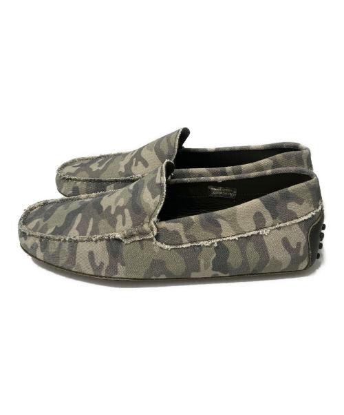 TOD'S（トッズ）TOD'S (トッズ) カモ柄ドライビングシューズ オリーブ サイズ:5の古着・服飾アイテム