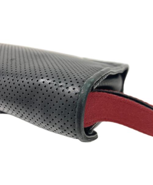 BOTTEGA VENETA（ボッテガベネタ）BOTTEGA VENETA (ボッテガベネタ) クラッチバッグ ブラックの古着・服飾アイテム