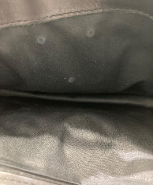 BOTTEGA VENETA（ボッテガベネタ）BOTTEGA VENETA (ボッテガベネタ) クラッチバッグ ブラックの古着・服飾アイテム
