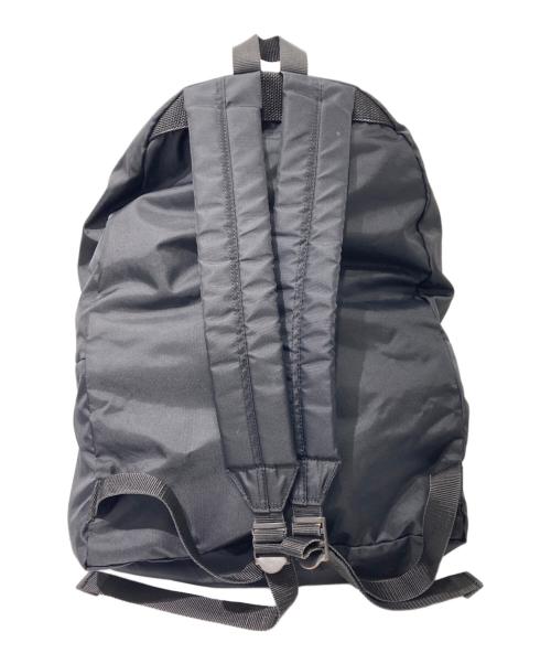 CDG（シーディージー）CDG (シーディージー) Wave Logo Backpack ブラックの古着・服飾アイテム