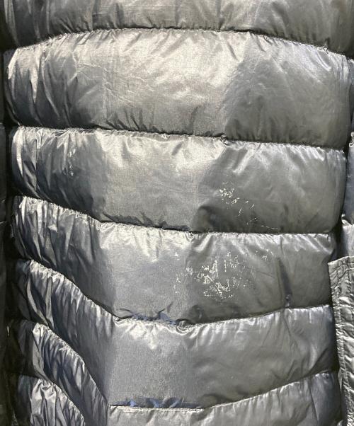 MONCLER（モンクレール）MONCLER (モンクレール) CEZE GIUBBOTTO ダウンジャケット ネイビー サイズ:４の古着・服飾アイテム