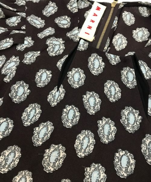 MARNI（マルニ）MARNI (マルニ) 総柄フブラウス ブラウン サイズ:38の古着・服飾アイテム
