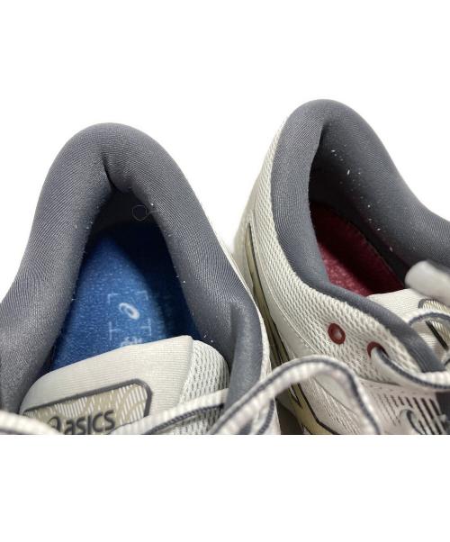 asics（アシックス）asics (アシックス) REIGNING CHAMP (レイニングチャンプ) GEL-NIMBUS 22 ホワイト サイズ:26.5の古着・服飾アイテム