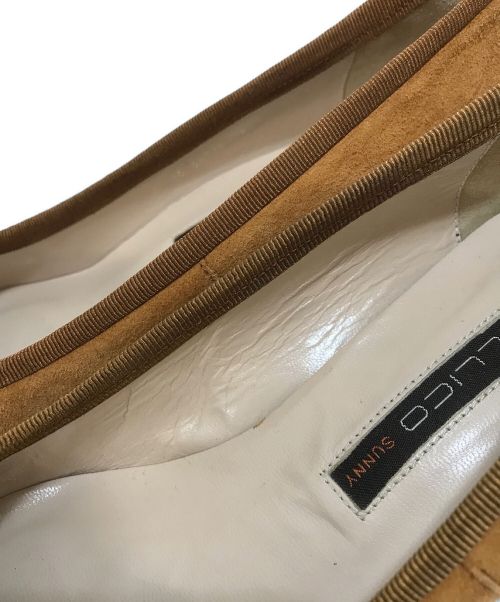 PELLICO SUNNY（ペリーコサニー）PELLICO SUNNY (ペリーコサニー) チャンキーヒールスウェードパンプス ベージュ サイズ:36の古着・服飾アイテム