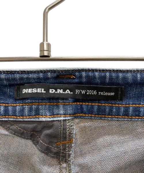 DIESEL（ディーゼル）DIESEL (ディーゼル) DNA (ディーエヌエー) デニムパンツ インディゴ サイズ:W28の古着・服飾アイテム