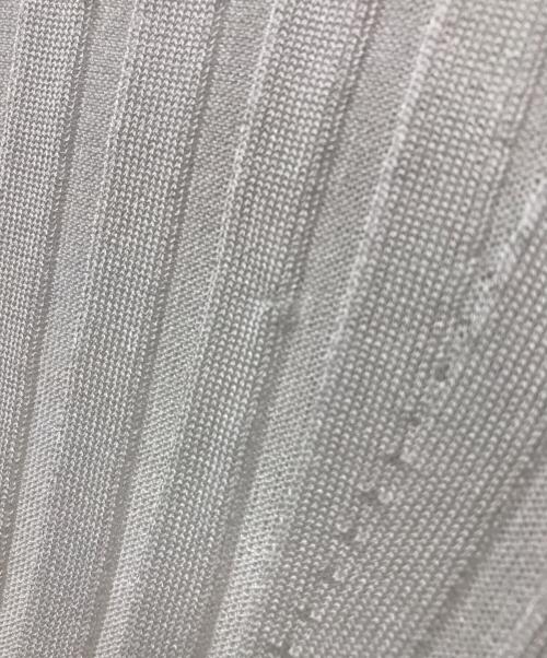 anuans（アニュアンス）anuans (アニュアンス) シアーフィットリブニットプルオーバー ホワイト サイズ:Fの古着・服飾アイテム