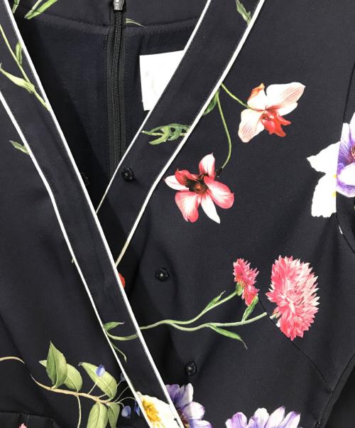 CHESTY（チェスティ）CHESTY (チェスティ) カシュクールフラワーラインワンピース ネイビーの古着・服飾アイテム