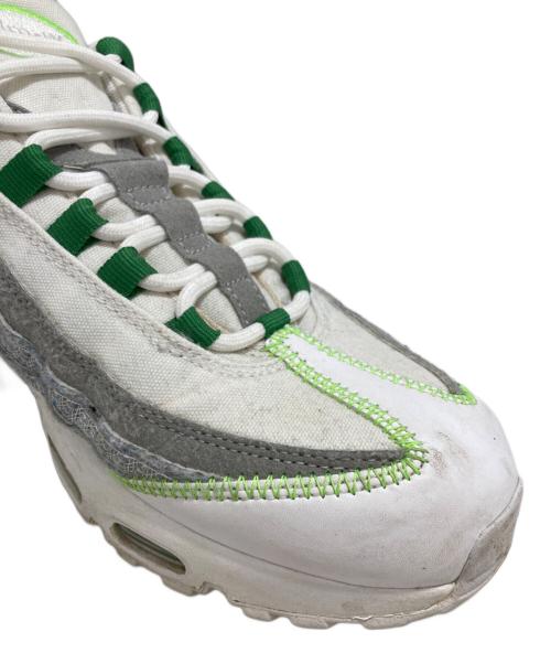 NIKE（ナイキ）NIKE (ナイキ) スニーカー ホワイト×グリーン サイズ:26.5の古着・服飾アイテム