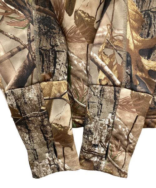 HYKE（ハイク）HYKE (ハイク) プルオーバーパーカー オリーブ サイズ:2の古着・服飾アイテム