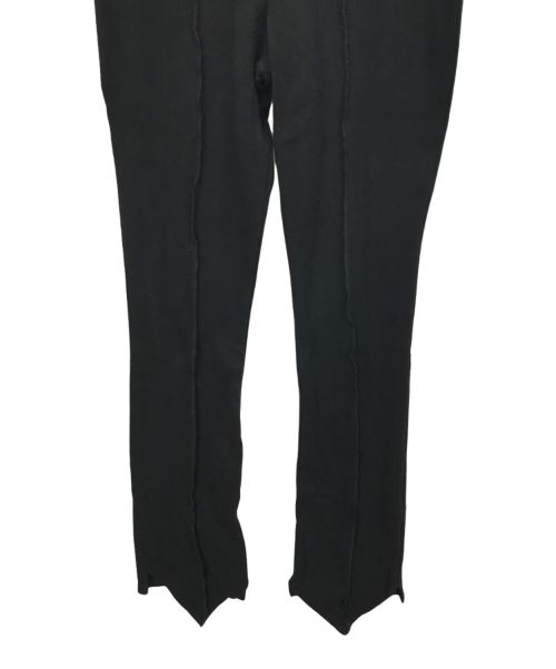 VIAVANDA（ヴィアヴァンダ）VIAVANDA (ヴィアヴァンダ) V cut rib pants ブラック サイズ:FREEの古着・服飾アイテム
