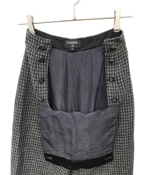 CHANEL（シャネル）CHANEL (シャネル) ツイードパンツ グレー サイズ:36の古着・服飾アイテム