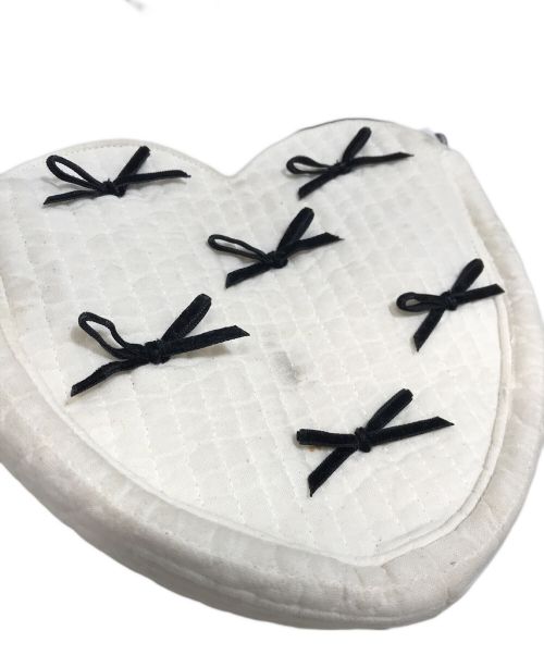 Gypsohila（ジプソフィア）Gypsohila (ジプソフィア) ハートバッグ ホワイトの古着・服飾アイテム