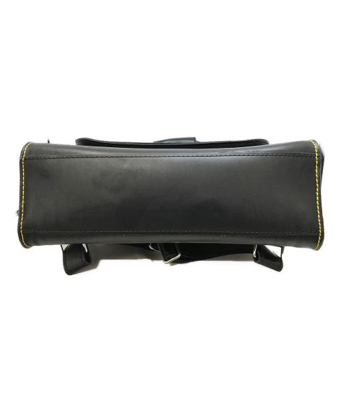 Dr.Martens（ドクターマーチン）Dr.Martens (ドクターマーチン) SMALL LEATHER BACKPACK ブラックの古着・服飾アイテム