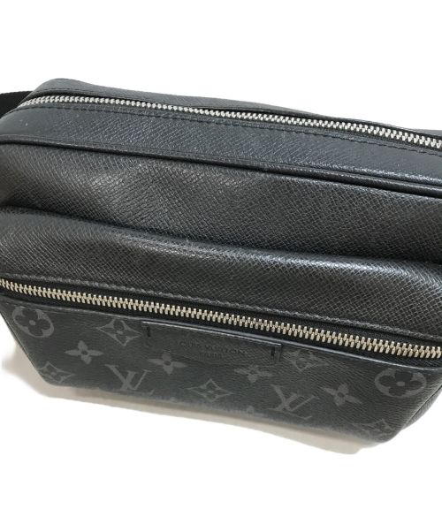 LOUIS VUITTON（ルイ ヴィトン）LOUIS VUITTON (ルイ ヴィトン) タイガラマ バムバック・アウトドア M30245 ブラックの古着・服飾アイテム