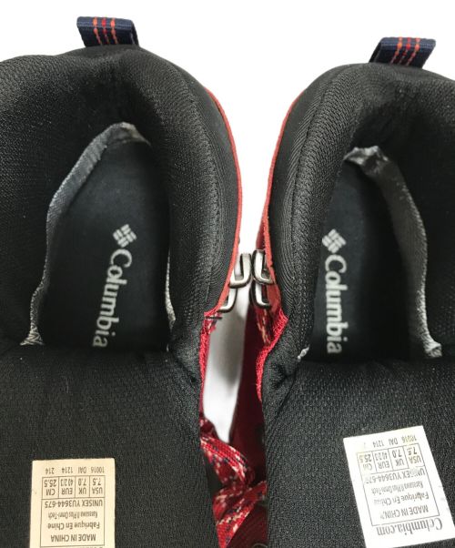 Columbia（コロンビア）Columbia (コロンビア) Karasawa II Plus Omni-Tech レッド サイズ:25.5の古着・服飾アイテム