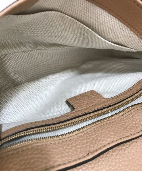 GUCCI（グッチ）GUCCI (グッチ) チェーンショルダーバッグ ベージュの古着・服飾アイテム