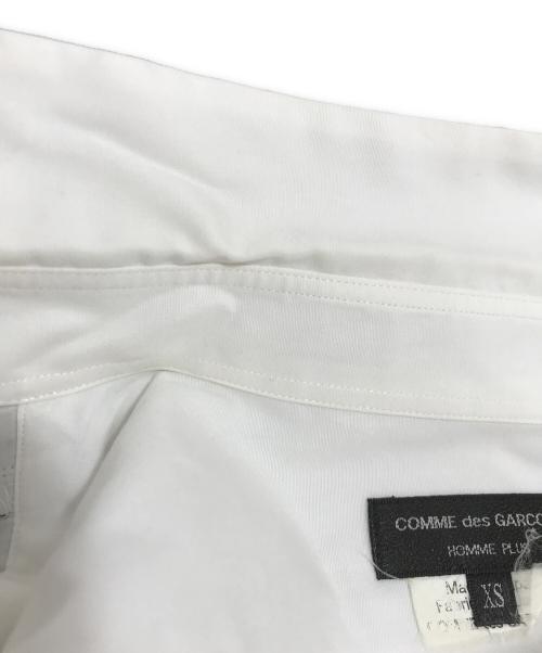 COMME des GARCONS HOMME PLUS（コムデギャルソンオムプリュス）COMME des GARCONS HOMME PLUS (コムデギャルソンオムプリュス) タイシャツ ホワイト サイズ:XSの古着・服飾アイテム