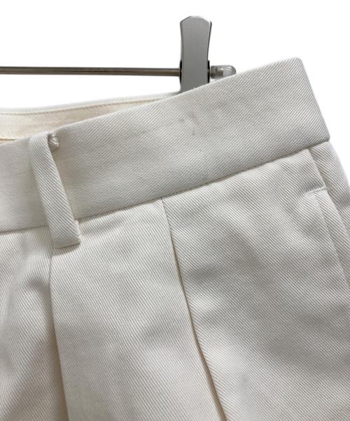 NEAT（ニート）NEAT (ニート) 2タックチノショーツ アイボリー サイズ:50の古着・服飾アイテム