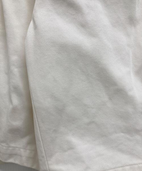 NEAT（ニート）NEAT (ニート) 2タックチノショーツ アイボリー サイズ:50の古着・服飾アイテム