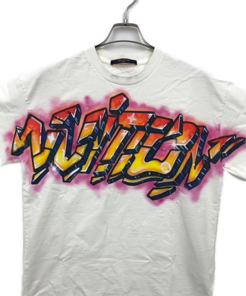 LOUIS VUITTON（ルイ ヴィトン）LOUIS VUITTON (ルイ ヴィトン) グラフィットロゴ プリントTシャツ ホワイト サイズ:Sの古着・服飾アイテム