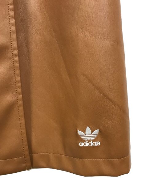 adidas（アディダス）adidas (アディダス) エコレザートレンチコート ブラウン サイズ:XSの古着・服飾アイテム