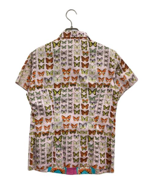 GIANNI VERSACE（ジャンニ・ヴェルサーチ）GIANNI VERSACE (ジャンニ・ヴェルサーチ) バタフライプリントS/Sシャツ ピンク サイズ:44の古着・服飾アイテム