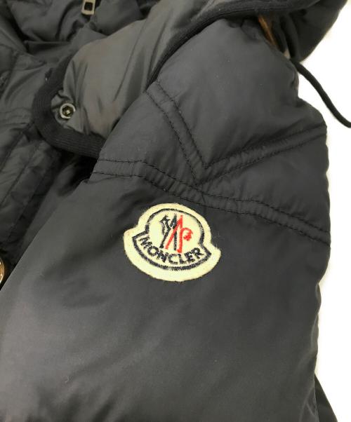 MONCLER（モンクレール）MONCLER (モンクレール) ダウンジャケット ネイビーの古着・服飾アイテム