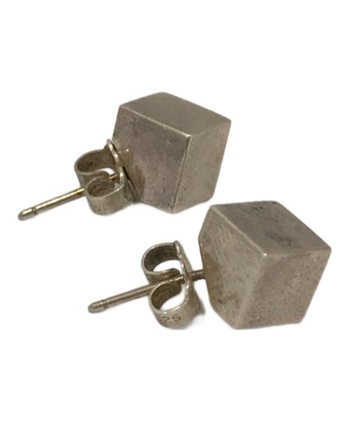 TIFFANY & Co.（ティファニー）TIFFANY & Co. (ティファニー) キューブピアスの古着・服飾アイテム