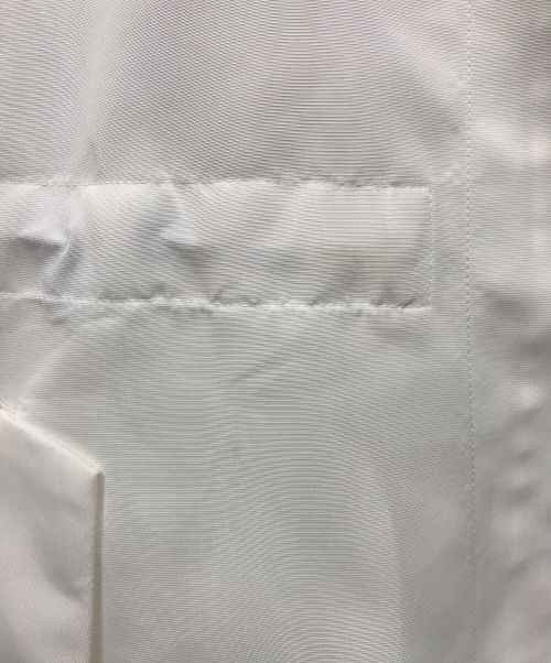 EMPORIO ARMANI（エンポリオアルマーニ）EMPORIO ARMANI (エンポリオアルマーニ) ライトコート ホワイト サイズ:42の古着・服飾アイテム