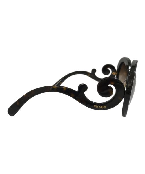 PRADA（プラダ）PRADA (プラダ) デザインフレームサングラス ブラウン サイズ:55□22の古着・服飾アイテム