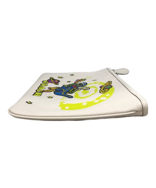 COACH（コーチ）COACH (コーチ) エッセンシャル ポーチ 28 ホワイトの古着・服飾アイテム