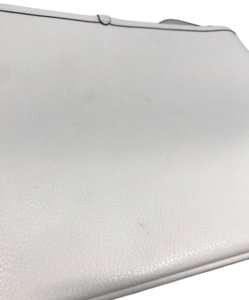 COACH（コーチ）COACH (コーチ) エッセンシャル ポーチ 28 ホワイトの古着・服飾アイテム