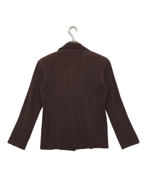 ISSEY MIYAKE WHITE LABEL（イッセイミヤケホワイトレーベル）ISSEY MIYAKE WHITE LABEL (イッセイミヤケホワイトレーベル) プリーツ3Bジャケット ブラウン サイズ:2の古着・服飾アイテム
