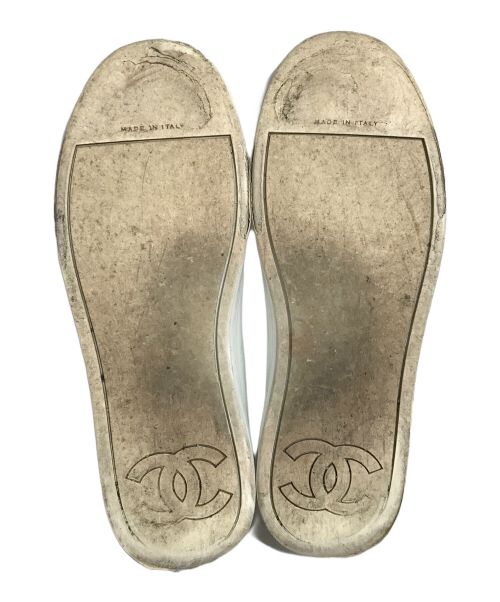 CHANEL（シャネル）CHANEL (シャネル) ココマークレザーラバーローカットスニーカー ホワイト サイズ:37の古着・服飾アイテム