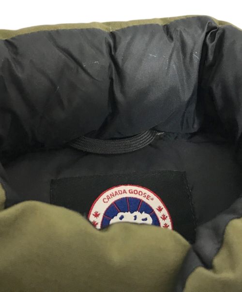 CANADA GOOSE（カナダグース）CANADA GOOSE (カナダグース) WINDSOR VEST オリーブ サイズ:Sの古着・服飾アイテム