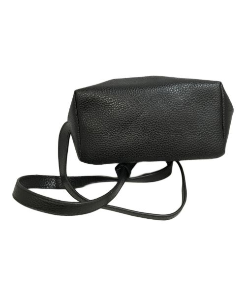 EMPORIO ARMANI（エンポリオアルマーニ）EMPORIO ARMANI (エンポリオアルマーニ) リュック ブラックの古着・服飾アイテム