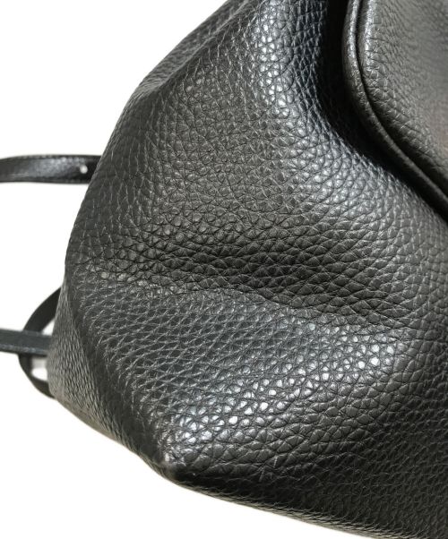 EMPORIO ARMANI（エンポリオアルマーニ）EMPORIO ARMANI (エンポリオアルマーニ) リュック ブラックの古着・服飾アイテム