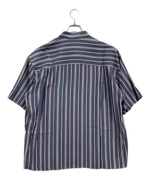 H BEAUTY&YOUTH（エイチ ビューティー&ユース）H BEAUTY&YOUTH (エイチ ビューティー&ユース) RIOPEL STRIPE SHORT SLEEVE SHIRT（ ストライプショートスリーブシャツ ） ネイビー サイズ:Lの古着・服飾アイテム