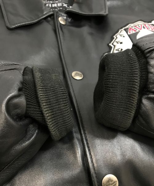 AVIREX（アヴィレックス）AVIREX (アヴィレックス) レザースタジャン ブラック サイズ:サイズタグ欠品の古着・服飾アイテム